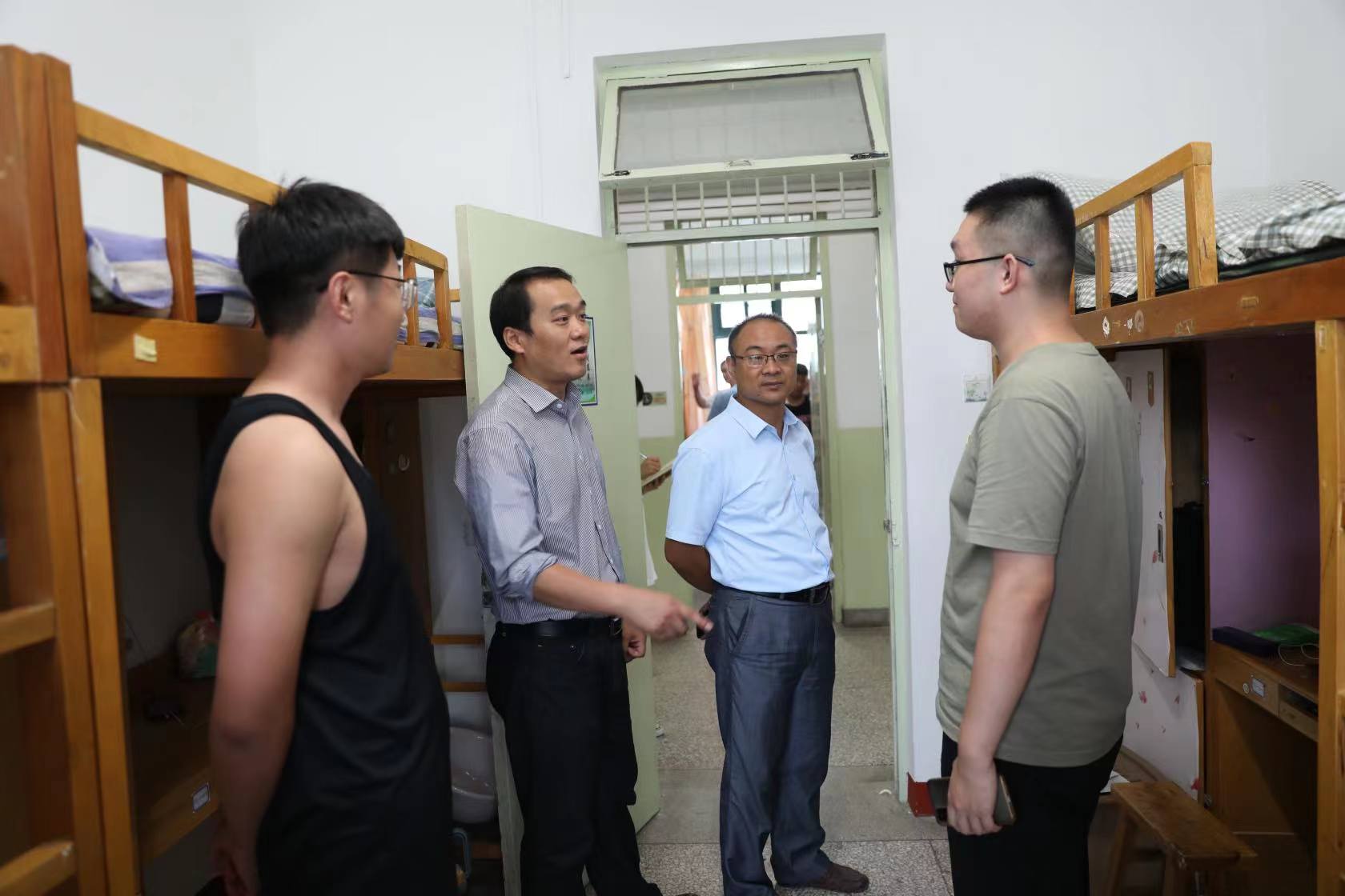 175e7108239e4859ab16abc0636d7192.jpg 175e7108239e4859ab16abc0636d7192.jpg