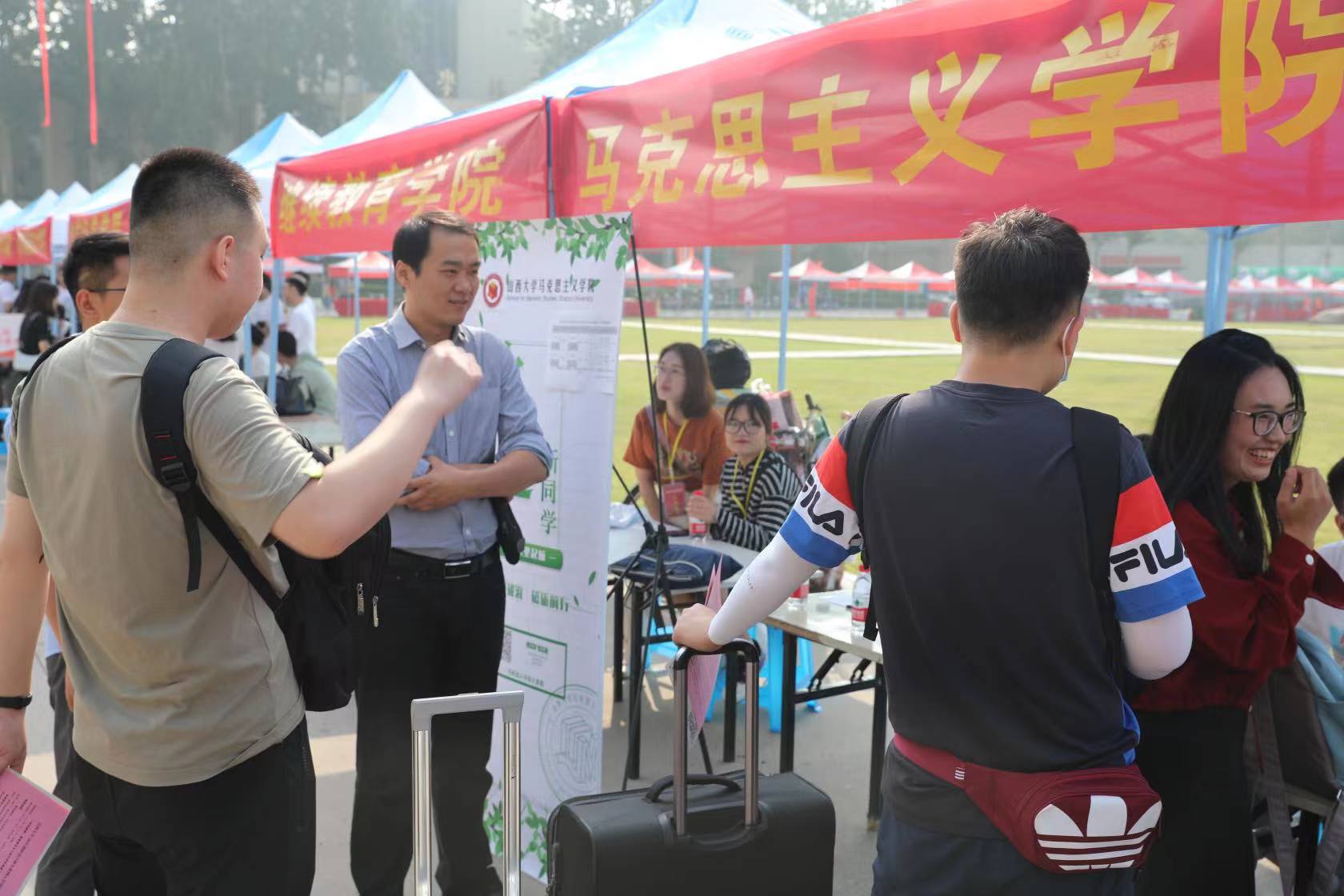 a2a0d5f1939749f0a14ec3301a53f44a.jpg a2a0d5f1939749f0a14ec3301a53f44a.jpg