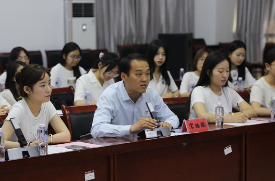 9e83a2bee15e47d18d320c5cb2dcdb54.jpg 9e83a2bee15e47d18d320c5cb2dcdb54.jpg