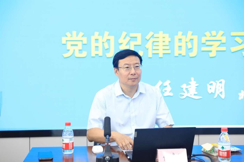 1cb3b6d5d0774b858695f4d191ddaf19.jpg 1cb3b6d5d0774b858695f4d191ddaf19.jpg