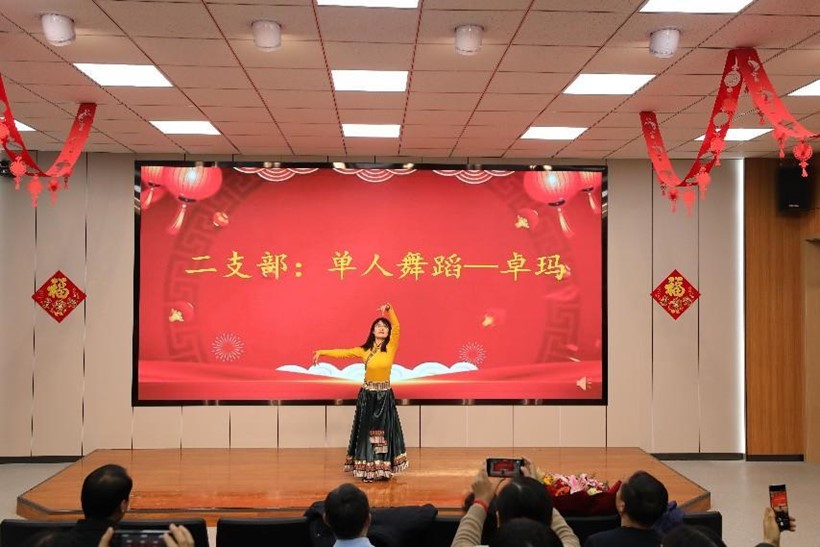 c66165e31b5549ecadc898e260263699.png 15.png