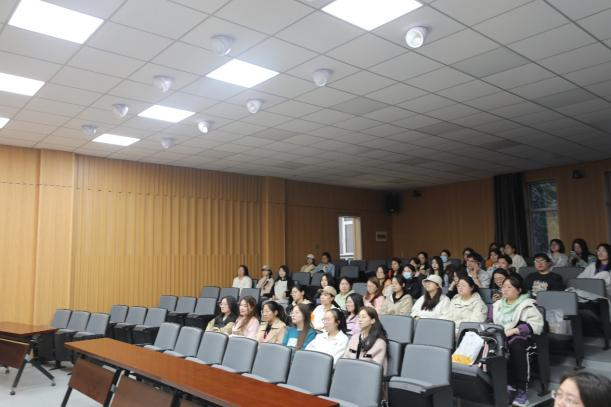 c9b9efeabb2541a69f545455bf357e05.png B.png