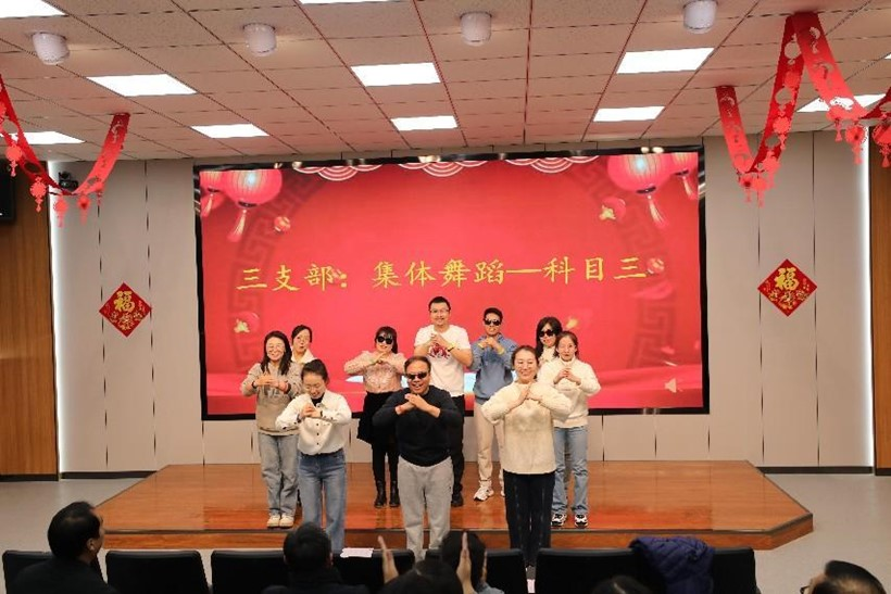 f079ee842c0b4bb6970914529d542125.png 16.png